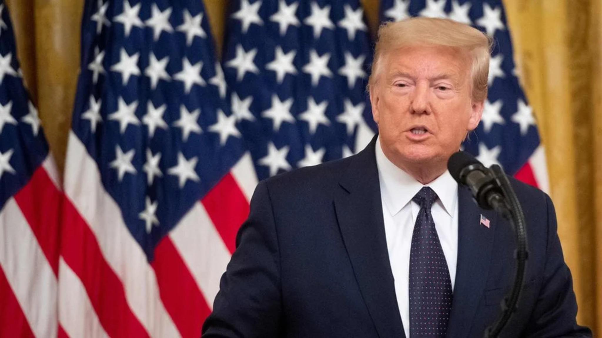 特朗普拒绝FBI背景调查，挑战70年惯例