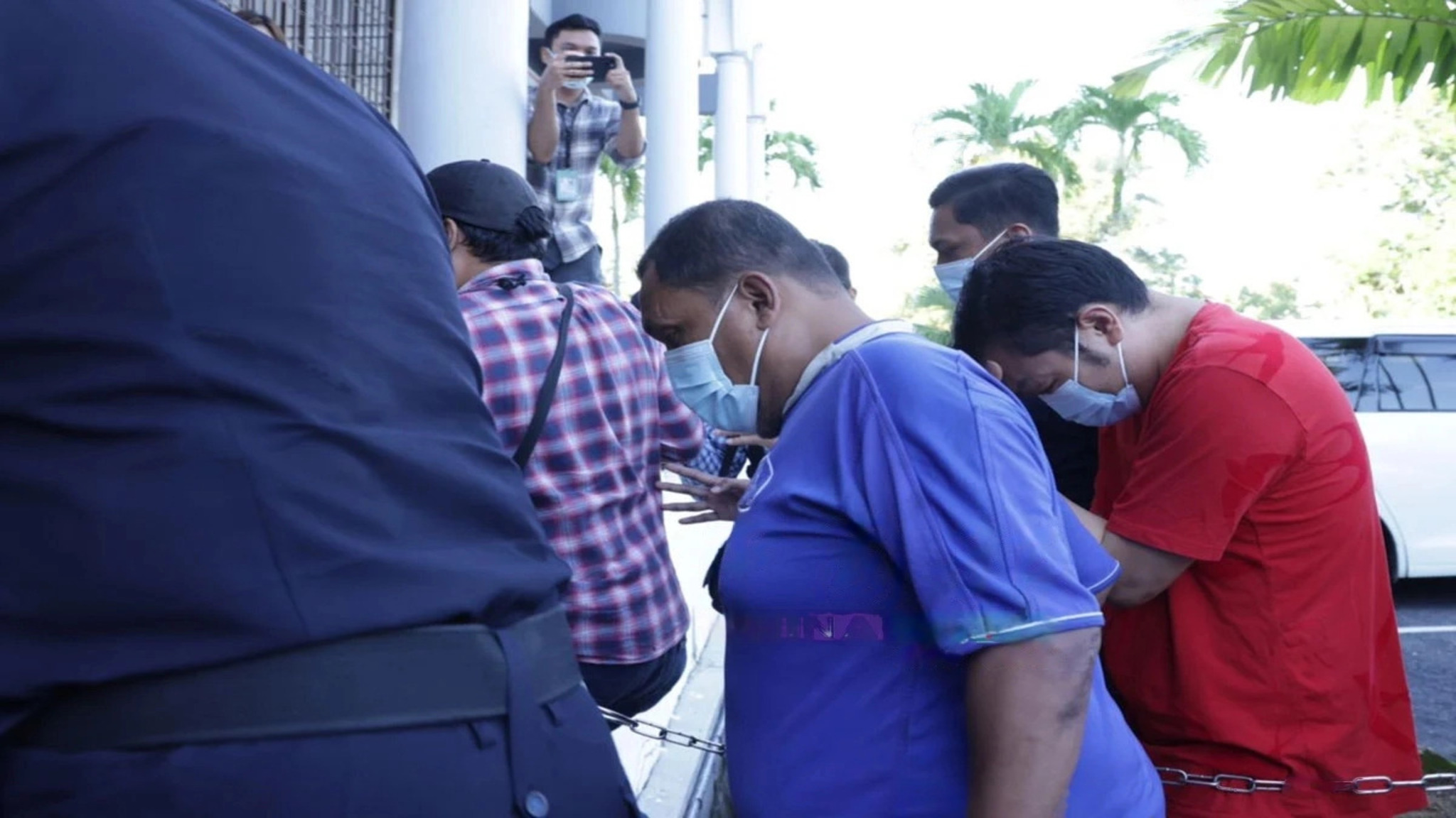 华裔女命丧集装箱事故|司机被控 全程低调无表情