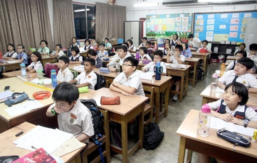 “东马自治权与石油税收问题”