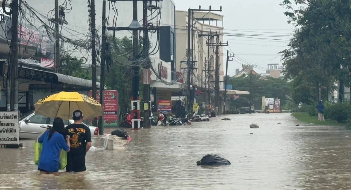 泰南洪灾持续恶化 曼谷周边多府受灾影响范围广泛
